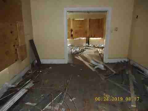 8066 Curt (14)_m.jpg